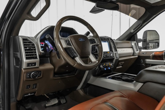 2019 Ford F-250 King Ranch 11