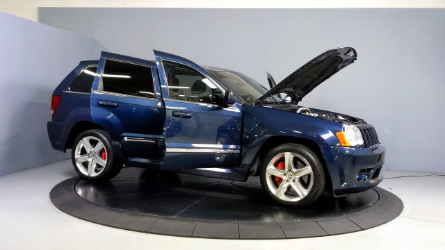 2009 Jeep Grand Cherokee SRT-8 15