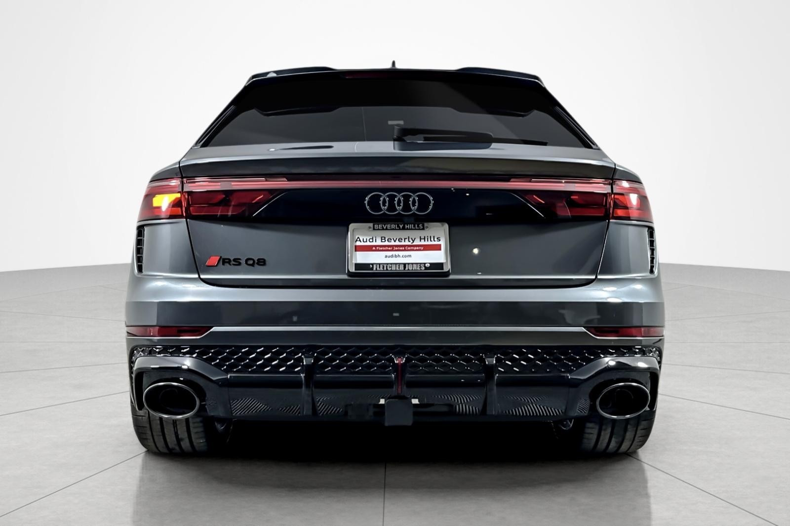 New 2026 Daytona Gray Pearl Effect Audi performance quattro image 5