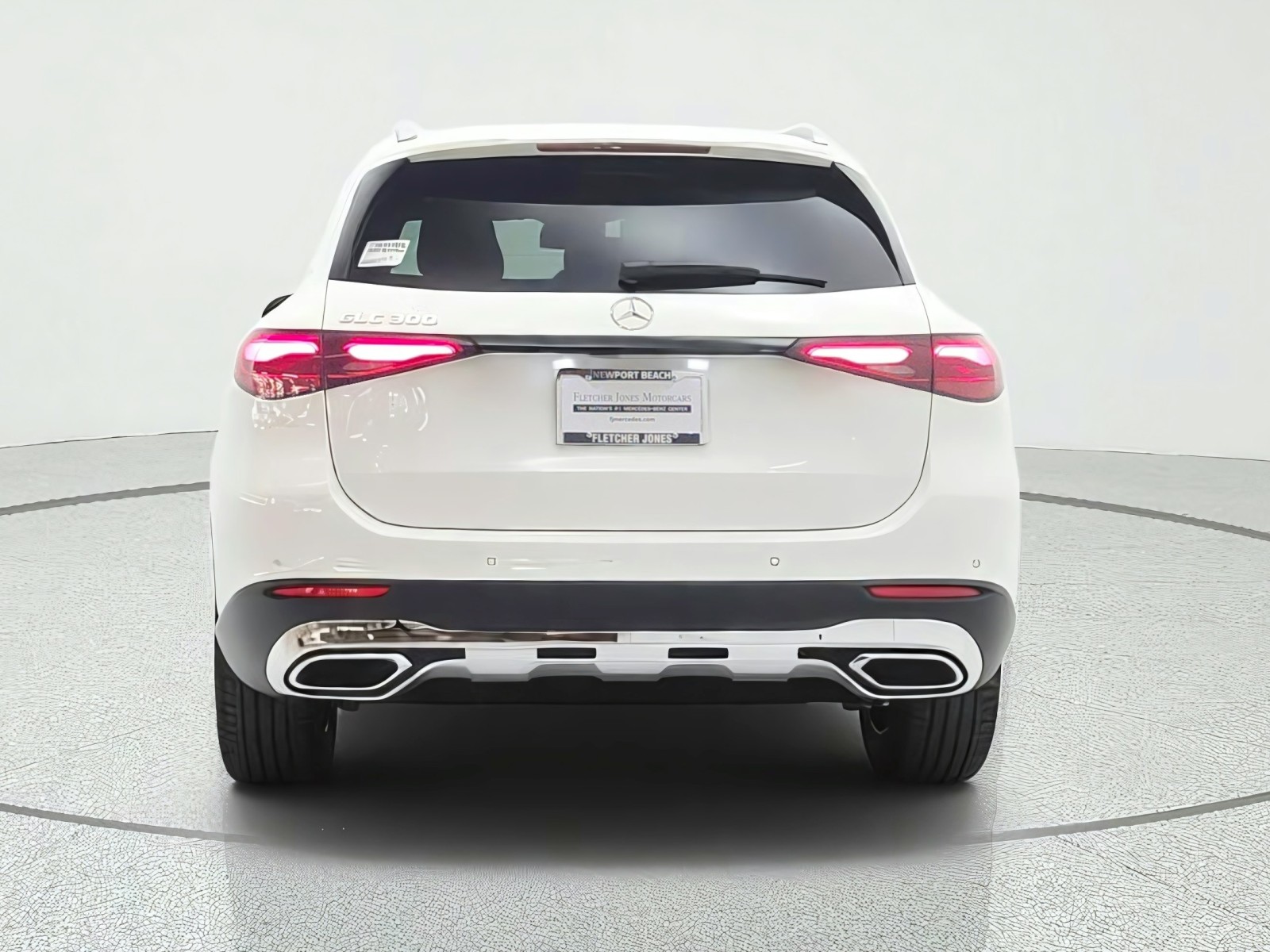 New 2027 Polar White Mercedes-Benz GLC 300 SUV image 6