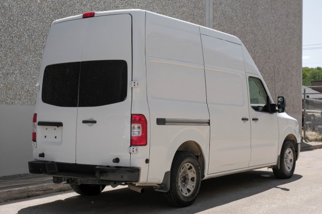 2019 Nissan NV Cargo SV 8