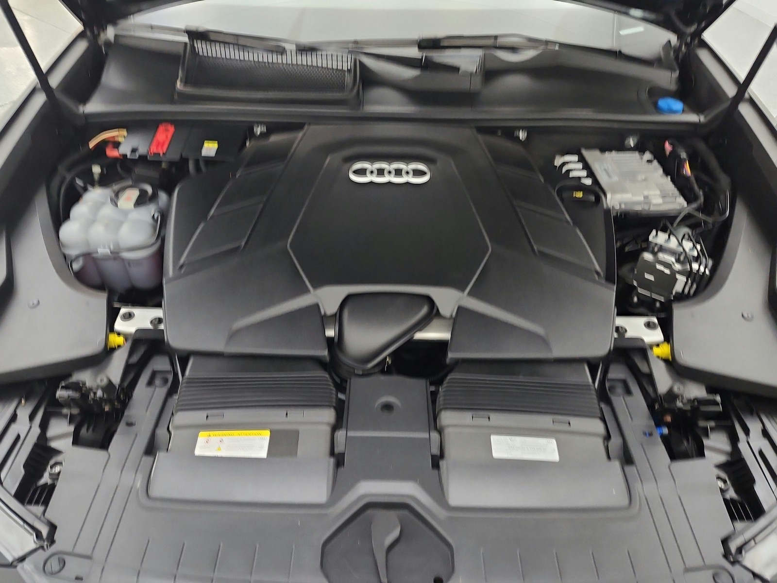 Used 2022 Mythos Black Metallic Audi Premium Plus 55 TFSI quattro image 17