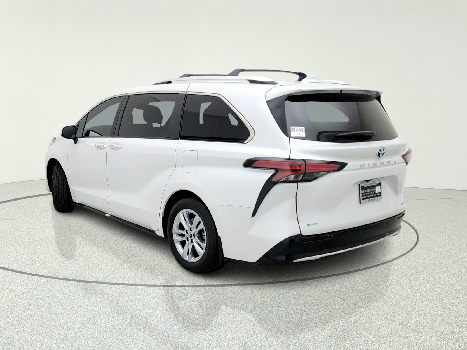 Used 2025 WINDCHILL PEARL Toyota Rear-Entry handicap Conversions 5 PASSENGER image 12