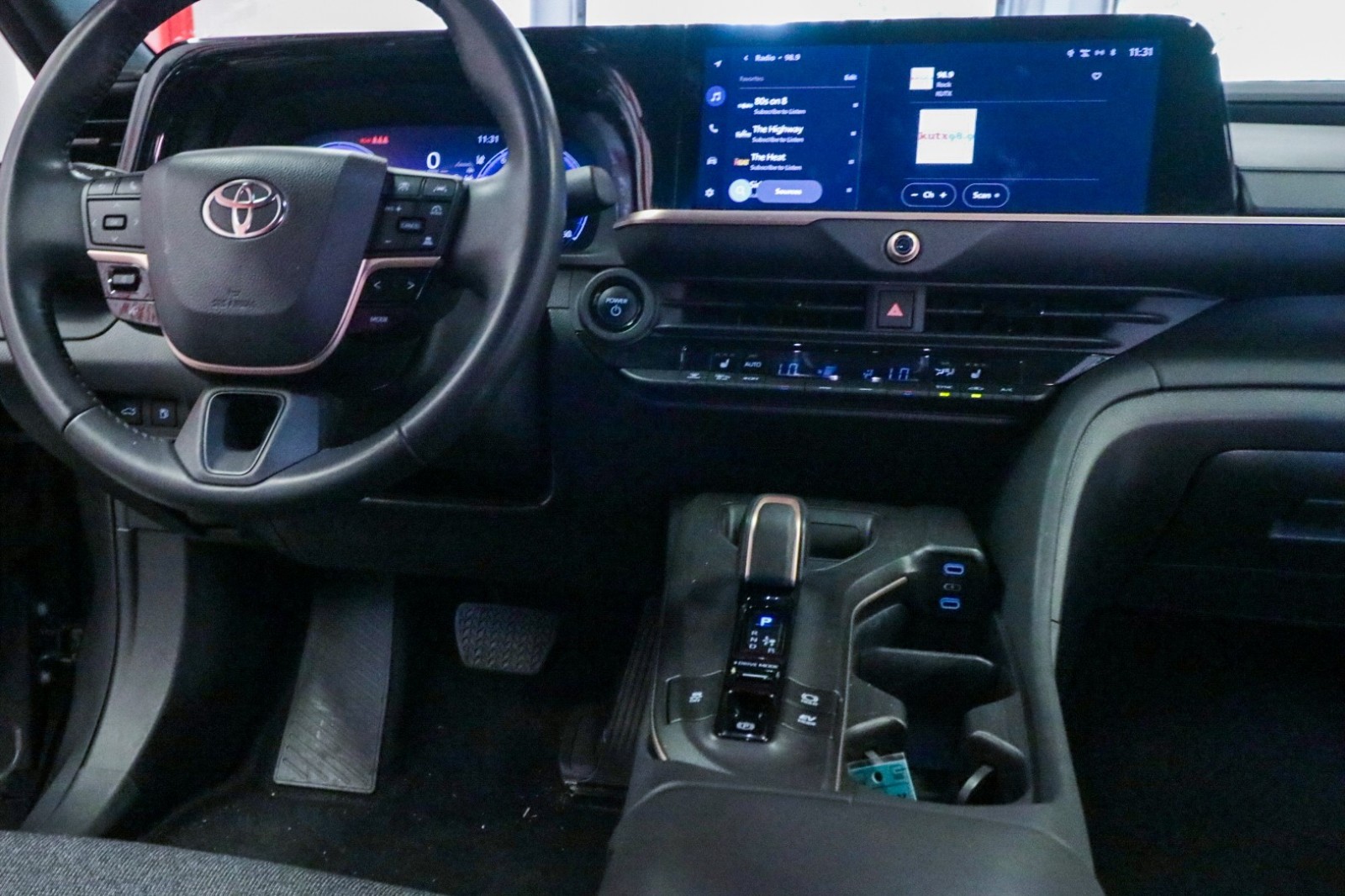 Used Car 2023 Toyota Crown  Xle For Sale Under $35,000 In Austin, Texas