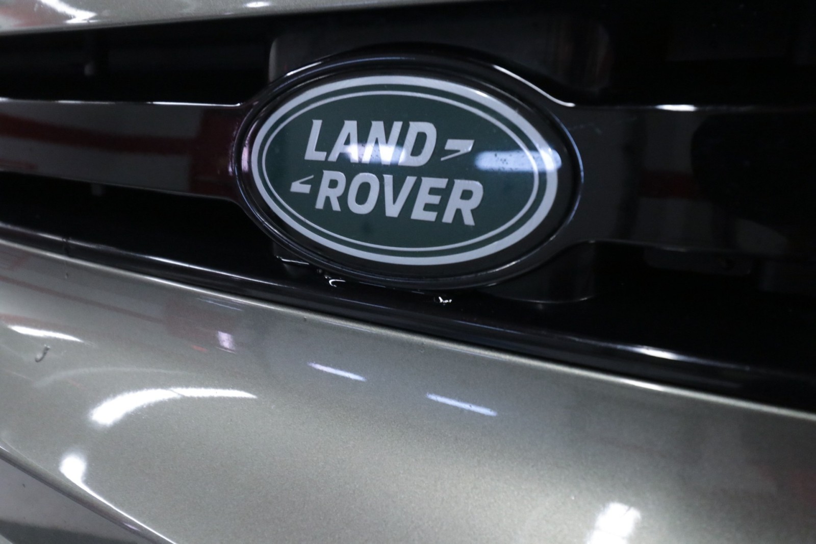 Used Car 2020 Land Rover Defender  Se For Sale Under $40,000 In Austin, Texas