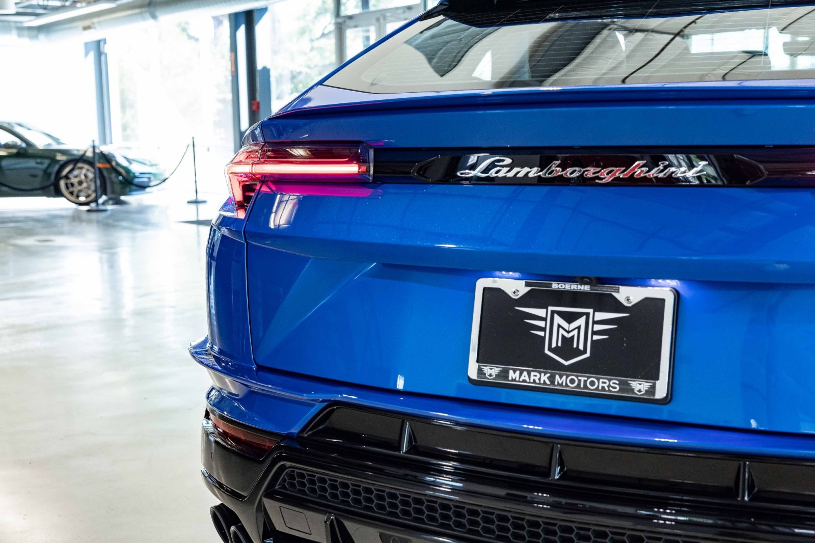 Used Car 2023 Lamborghini Urus  S For Sale Under $250,000 In Boerne, Texas