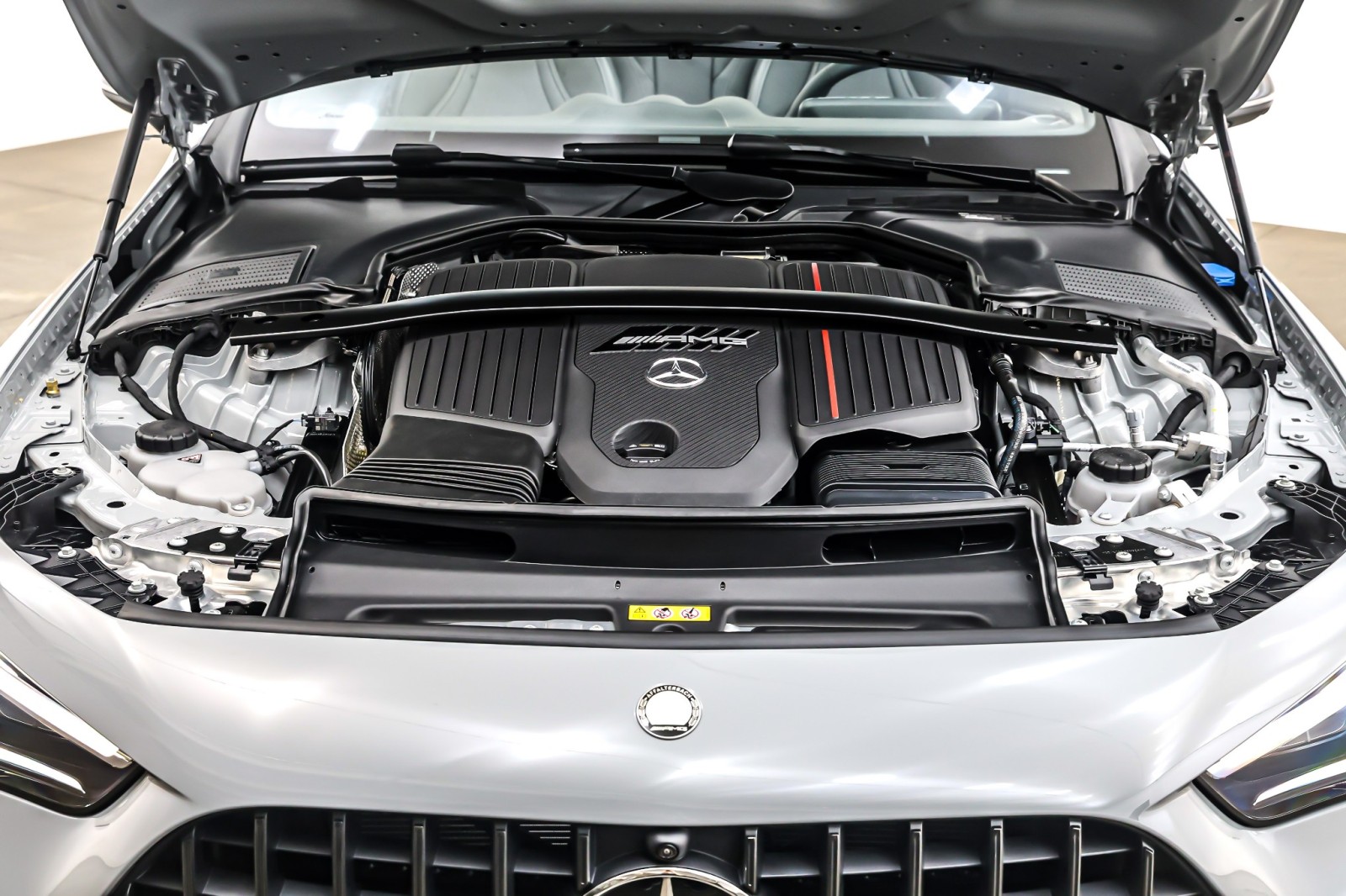 New 2026 MANUFAKTUR Alpine Grey Metallic Mercedes-Benz AMG® CLE 53 image 12