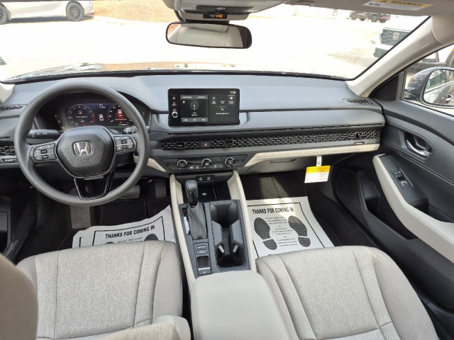 HondaAccord Sedan28