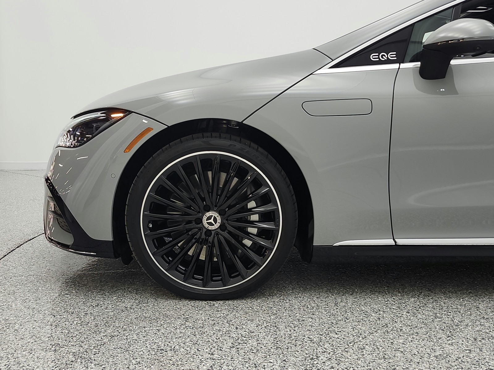 Certified Used 2024 MANUFAKTUR Alpine Grey Mercedes-Benz EQE 350 4MATIC® Sedan image 38