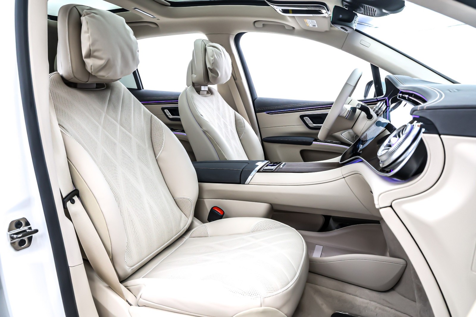 New 2026 Polar White Mercedes-Benz EQS 550 image 7