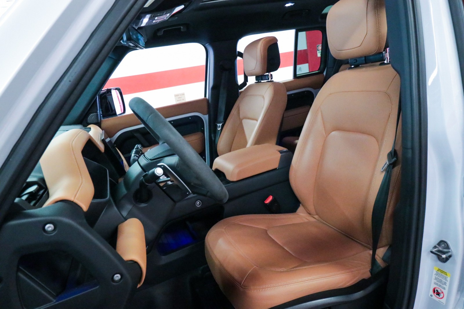 Used Car 2023 Land Rover Defender  V8 For Sale Under $80,000 In Austin, Texas