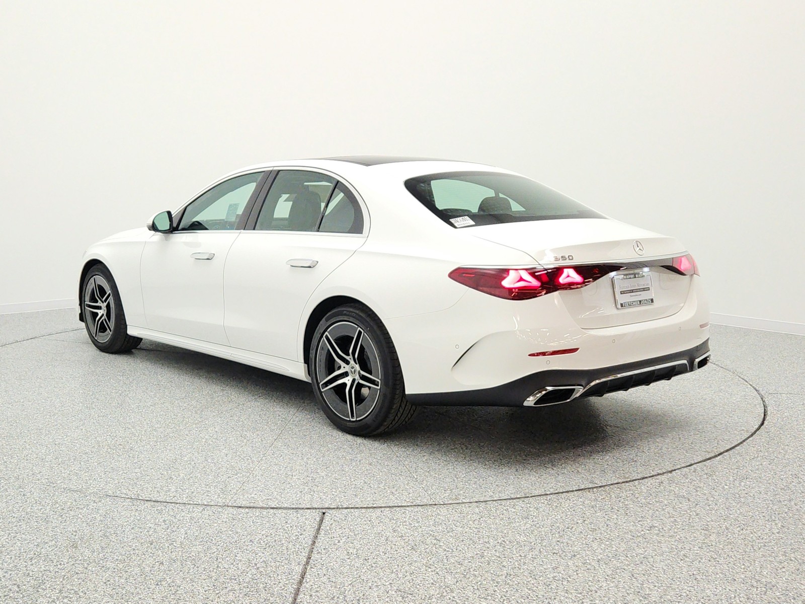 New 2026 Polar White Mercedes-Benz E 350 RWD Sedan image 7