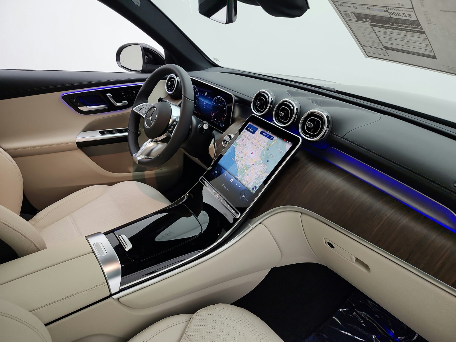 New 2027 Obsidian Black Metallic Mercedes-Benz GLC 300 SUV image 13