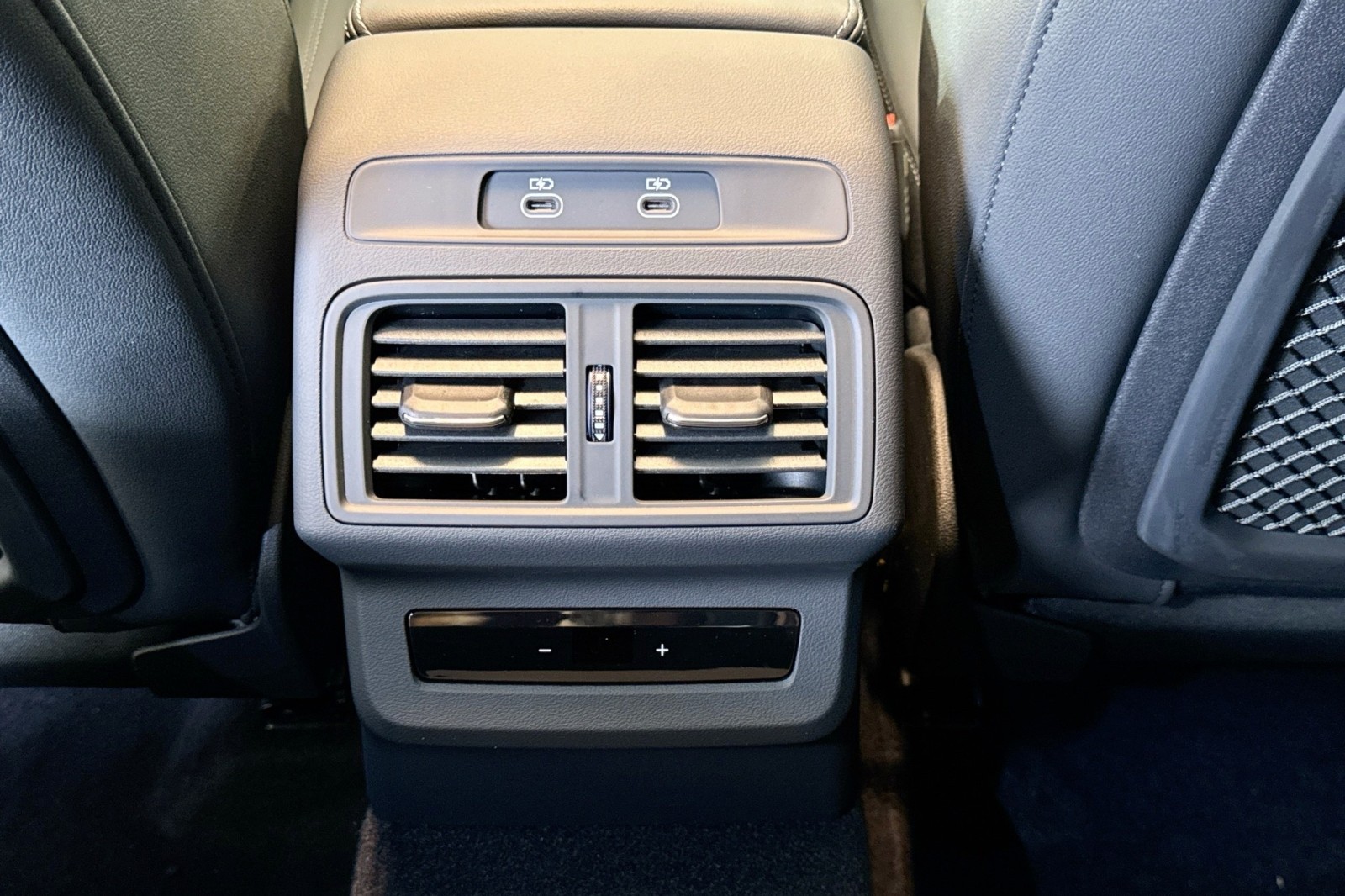 New 2025 Tambora Gray Metallic Audi Premium Plus 2.0 TFSI quattro image 22