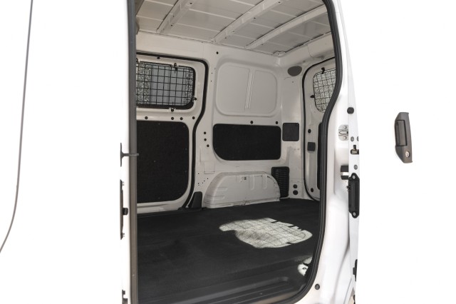 2019 Nissan NV200 Compact Cargo SV 33