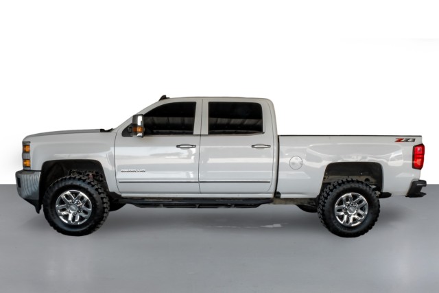 2019 Chevrolet Silverado 2500HD LTZ 11