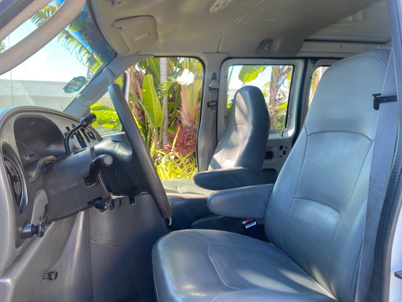 2003 Ford Econoline Cargo Van E 250 SUPER CARGO LOW MILES 67,419 in , 