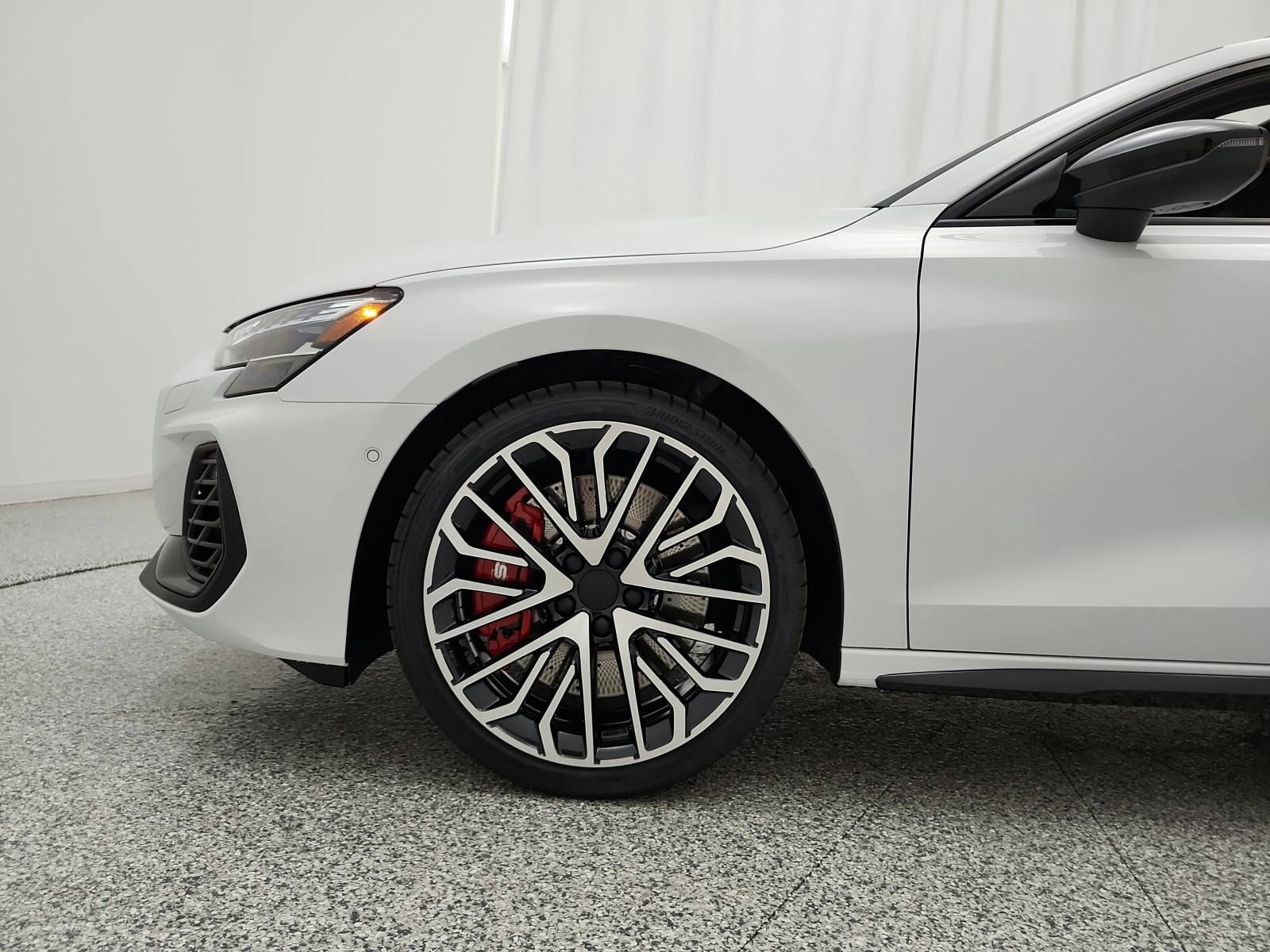 New 2026 Glacier White Metallic Audi quattro *Ltd Avail* image 13
