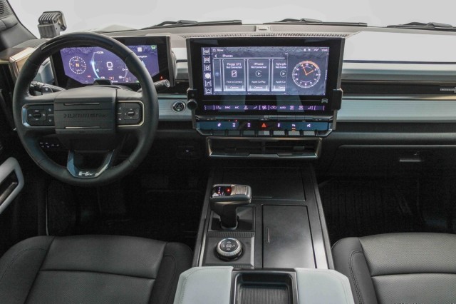 2022 GMC HUMMER EV Edition 1 17