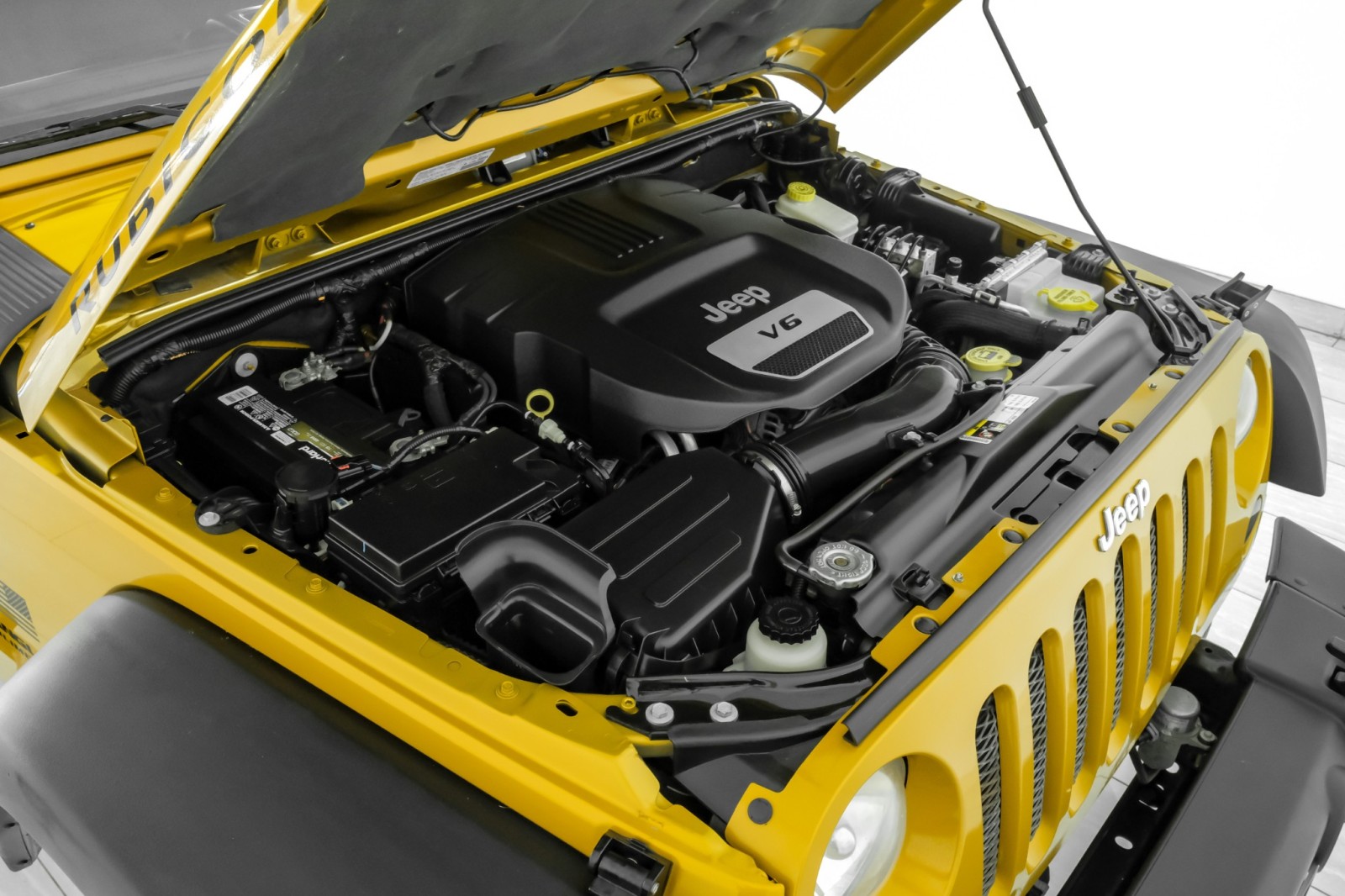 2014 Jeep Wrangler UNLIMITED RUBICON 4WD AUTOMATIC SOFT TOP CONVERTIB 44