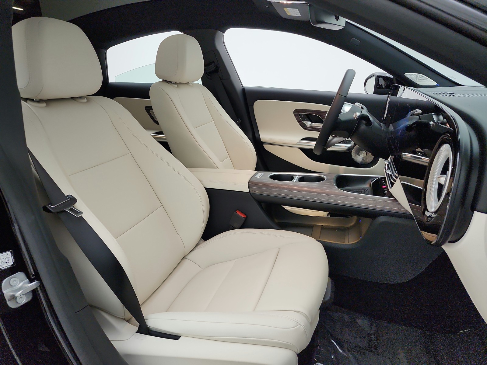 New 2027 Night Black Mercedes-Benz CLA 220 Hybrid FWD image 14