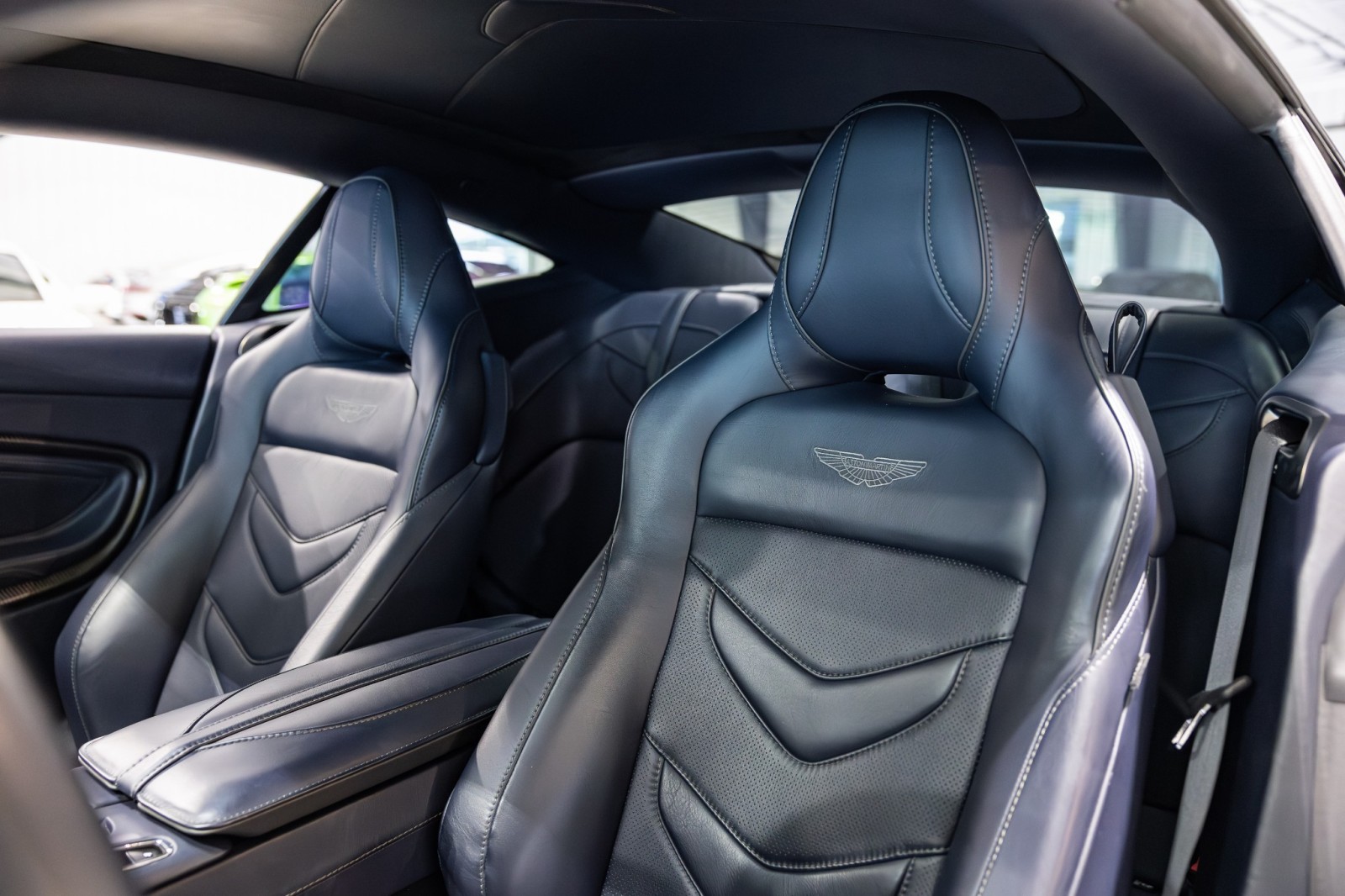 Used Car 2020 Aston Martin Dbs  Superleggera For Sale Under $200,000 In Boerne, Texas