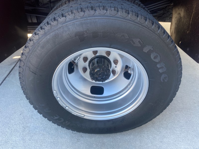 2008 Ford Super Duty F-350 DRW XL LOW MILES 43,076 4WD in ,