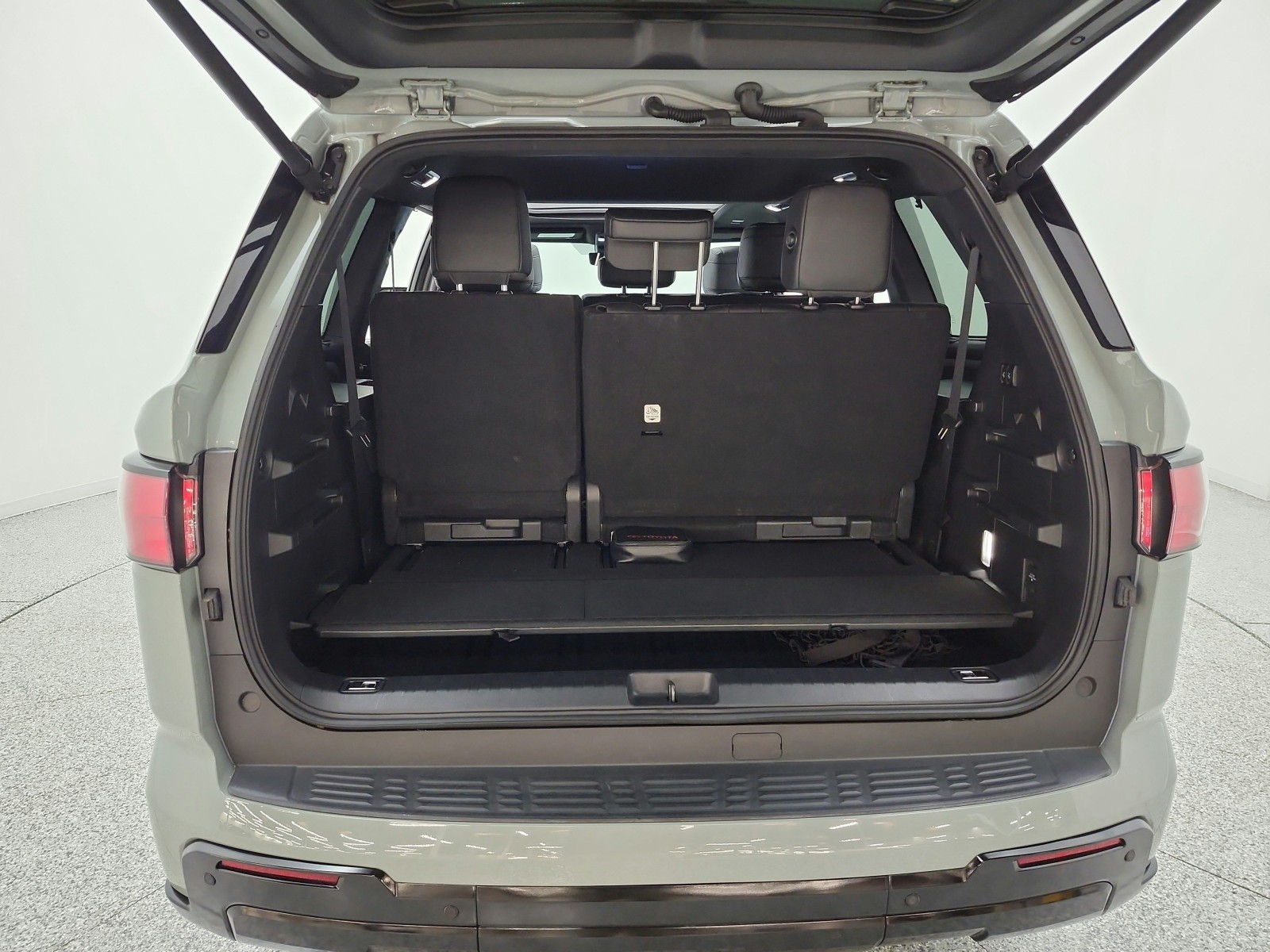 Used 2025 Lunar Rock Toyota Limited image 21