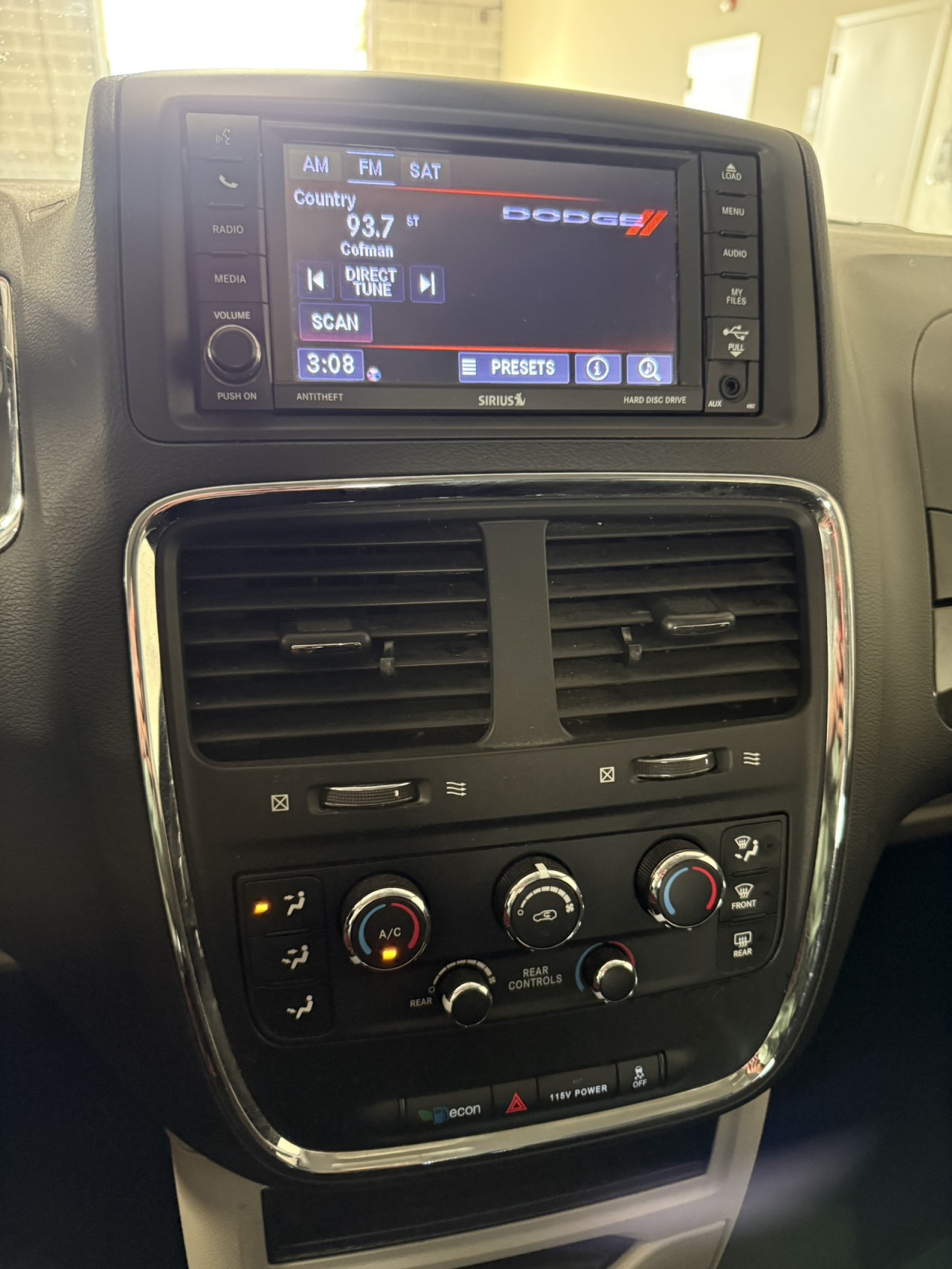 2018 Dodge Grand Caravan SE - Photo 11