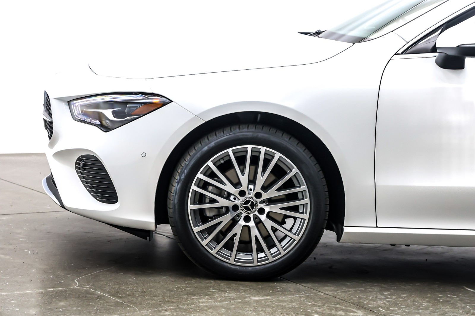 New 2026 Polar White Mercedes-Benz CLA 250 image 10