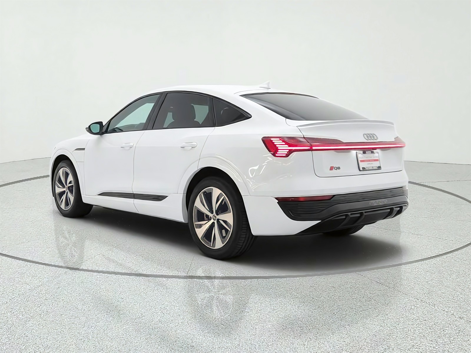 Used 2024 Glacier White Metallic Audi S line Premium image 7