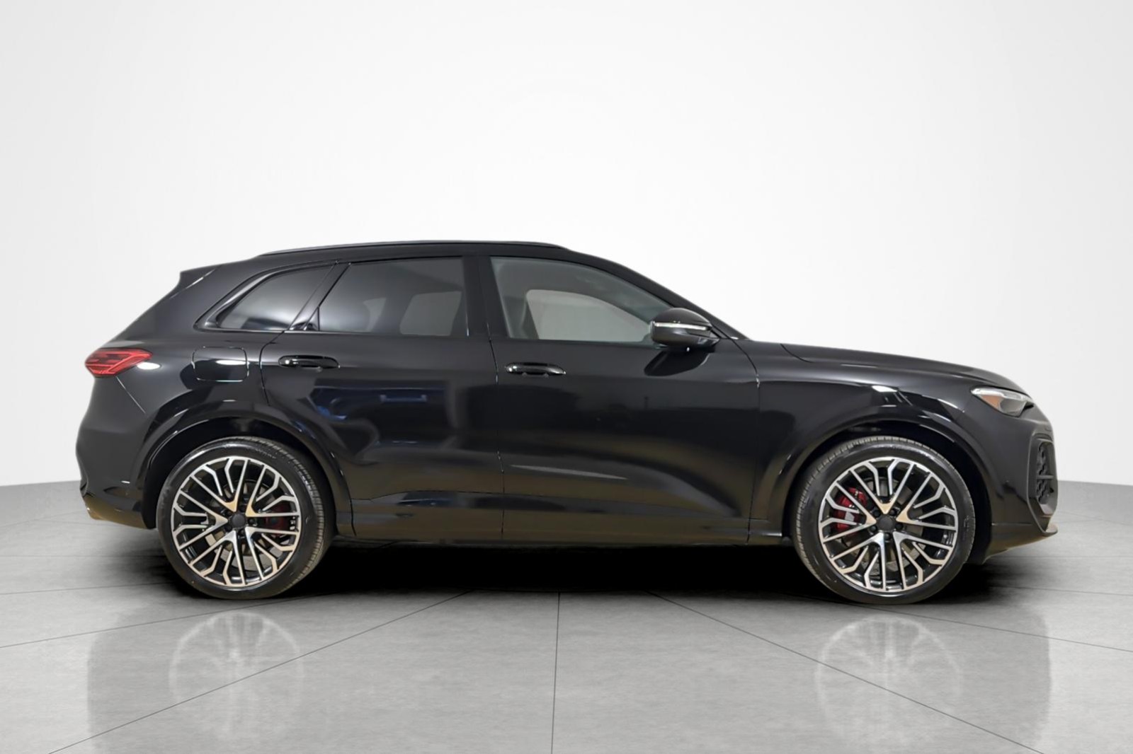 New 2026 Mythos Black Metallic Audi Premium Plus 3.0 TFSI quattro image 7