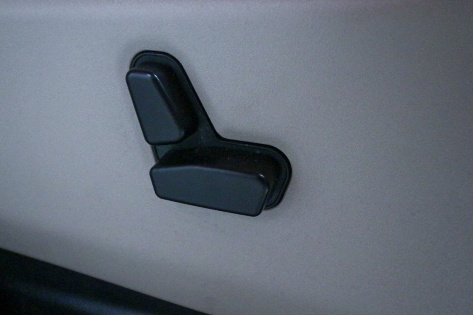 Used Car 2018 Jeep Grand Cherokee  Limited For Sale Under $20,000 In Austin, Texas