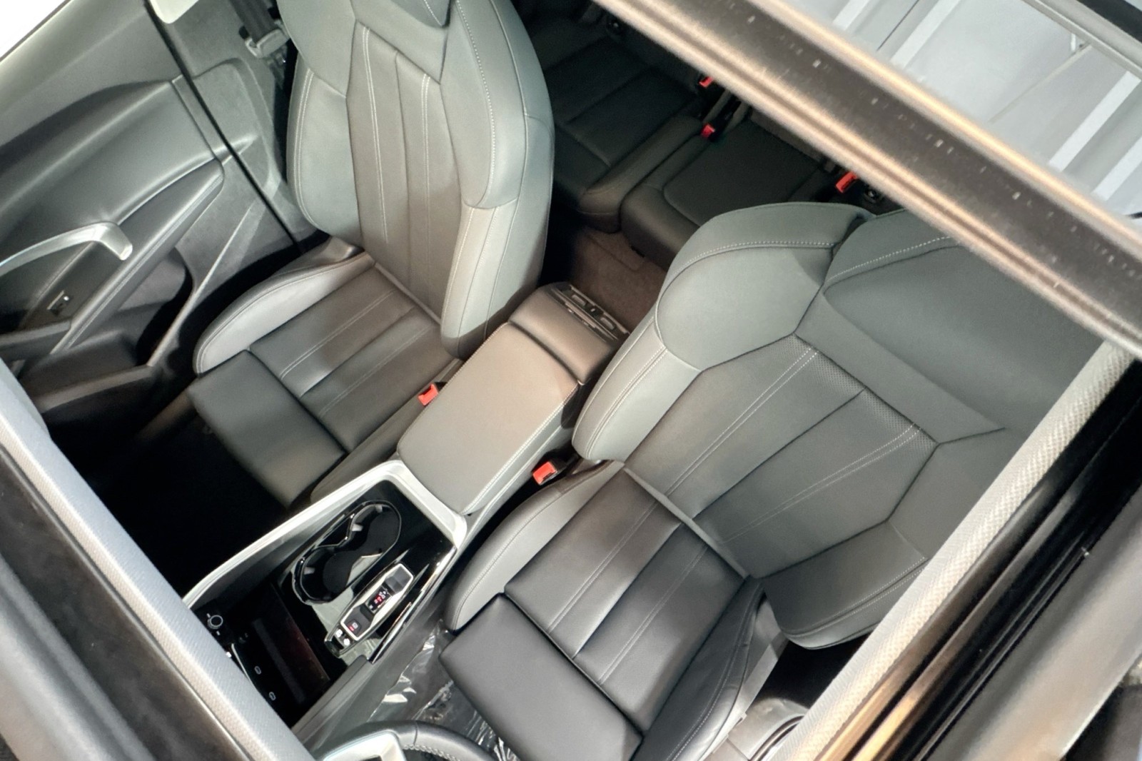 New 2025 Tambora Gray Metallic Audi Premium Plus 2.0 TFSI quattro image 18