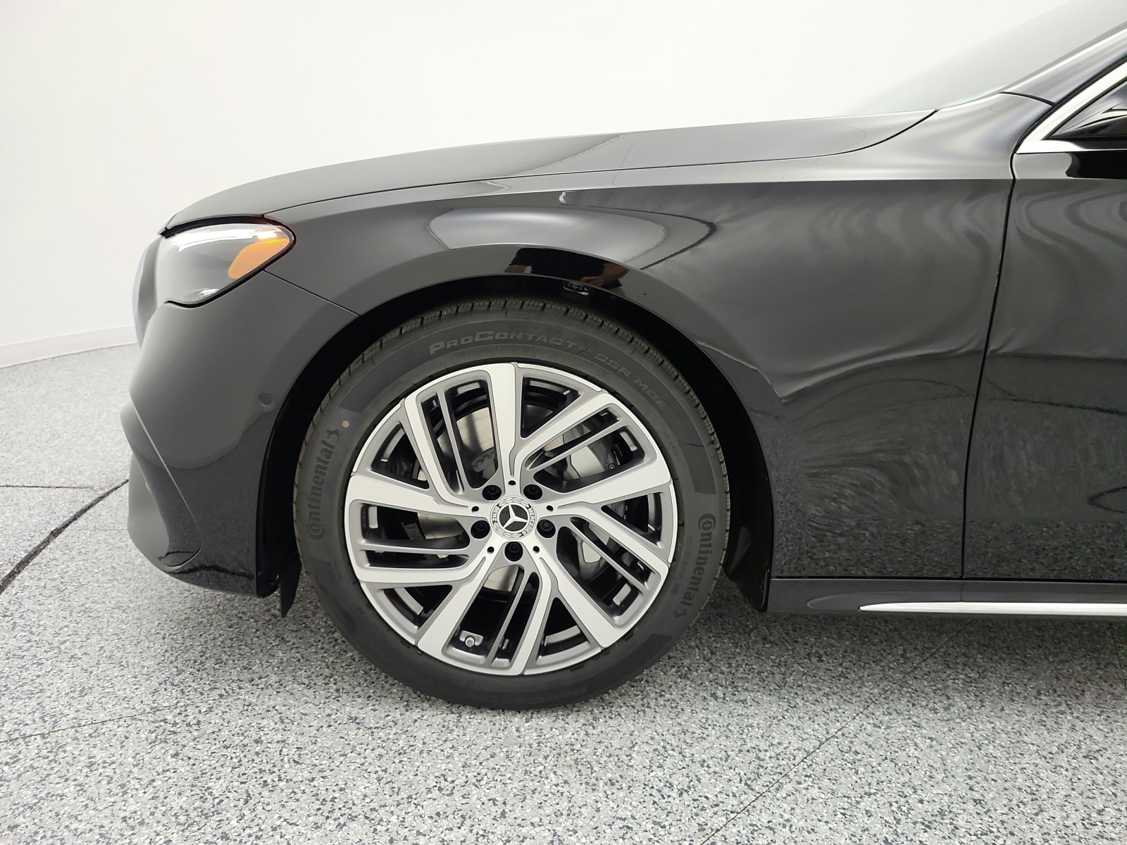 New 2027 Black Mercedes-Benz E 350 RWD Sedan image 15