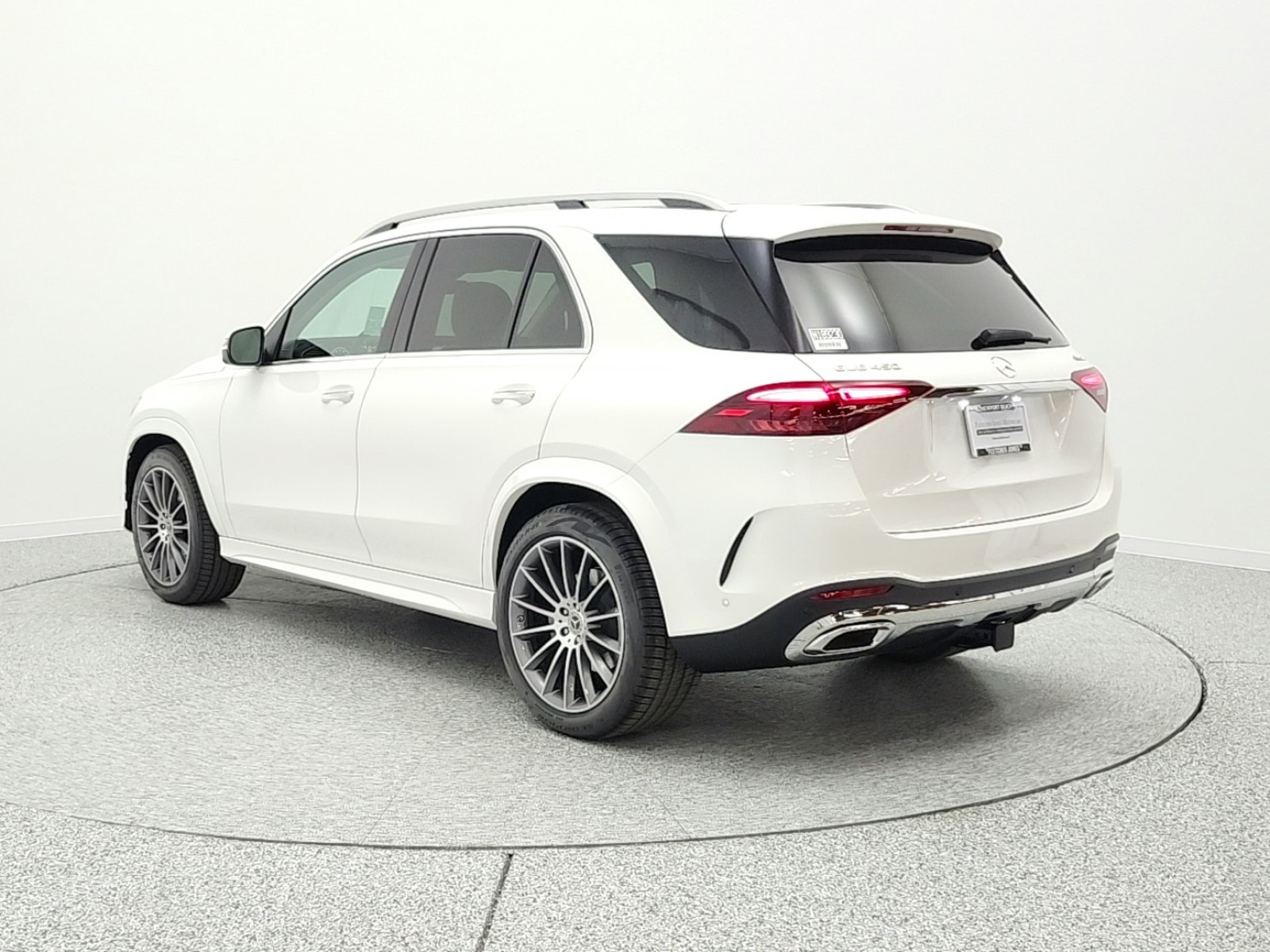 New 2026 Polar White Mercedes-Benz GLE 450 4MATIC® SUV image 7