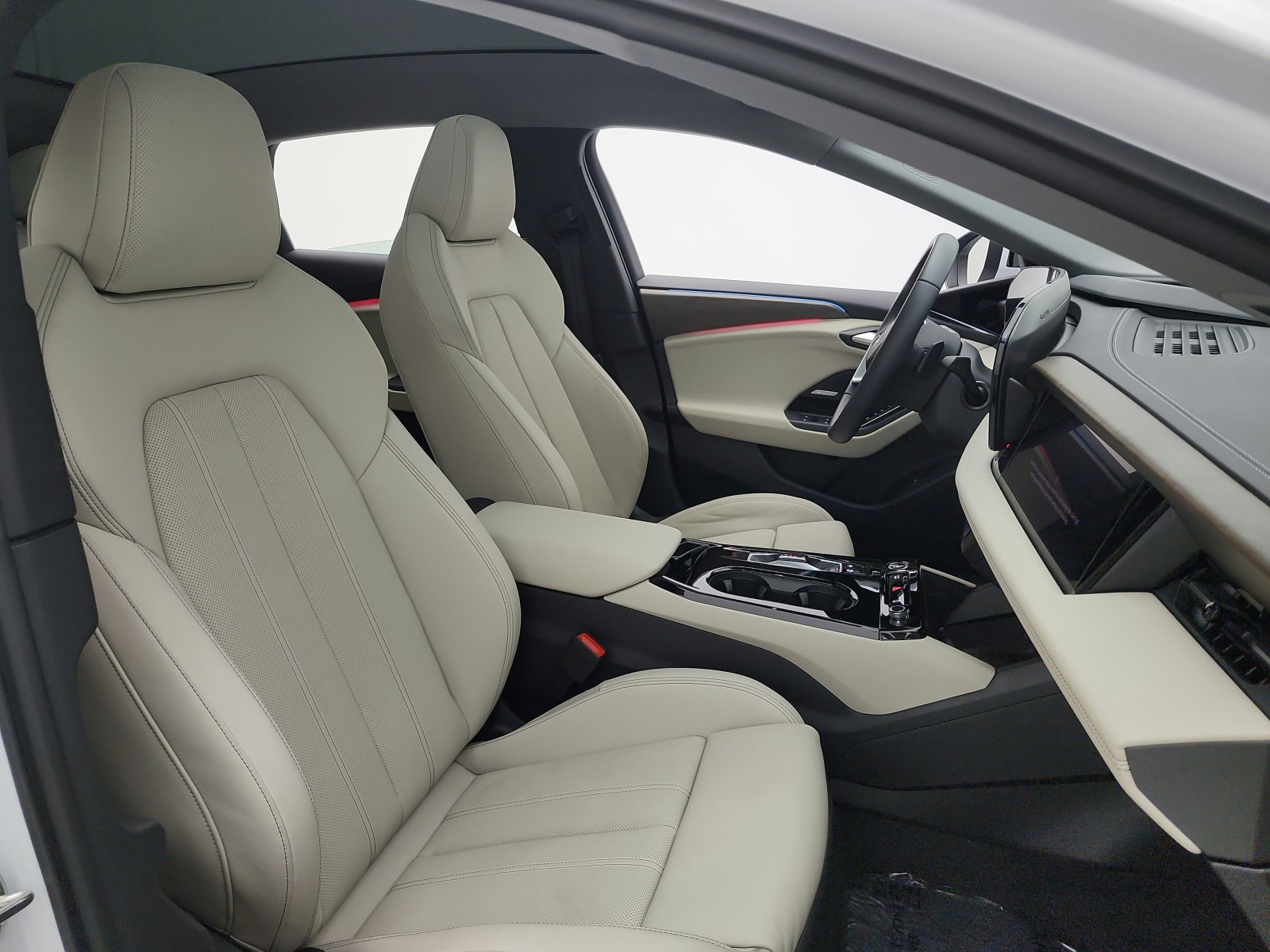 Used 2025 Glacier White Metallic Audi Prestige RWD image 17