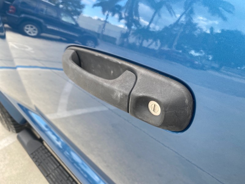 2005 Dodge Dakota SLT LOW MILES 69,842 4WD CLUB in , 