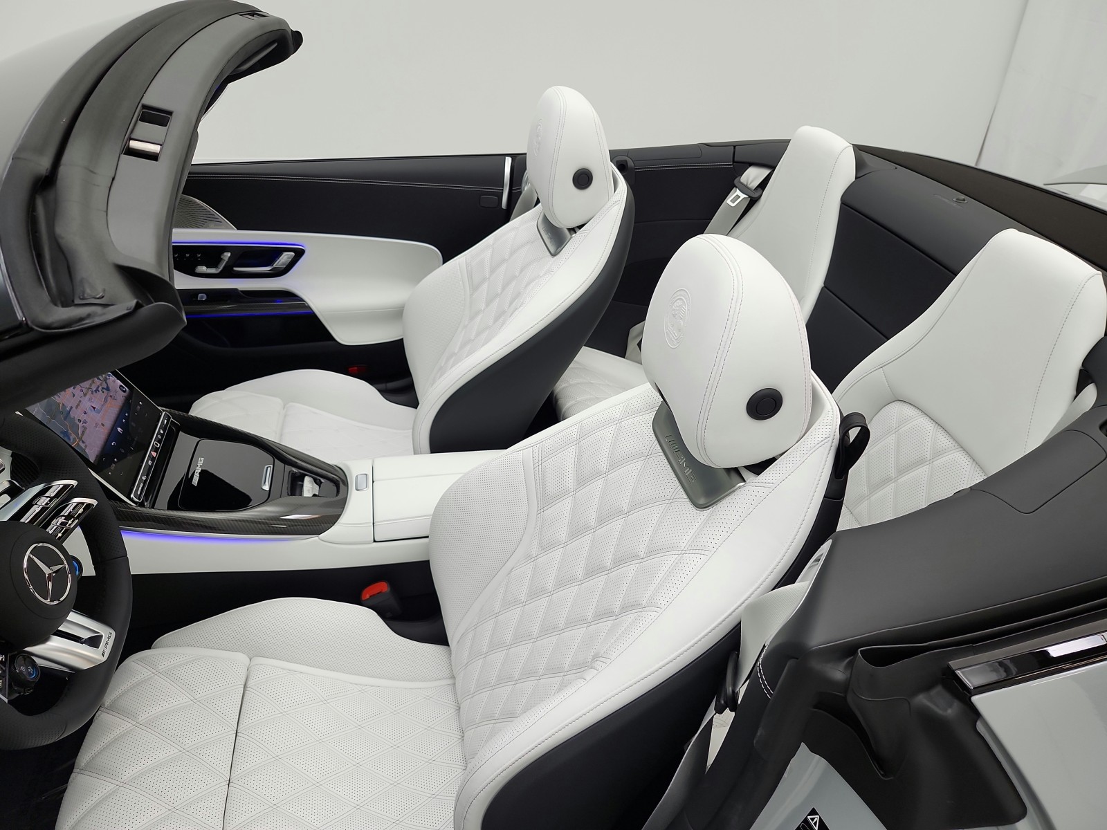 New 2026 MANUFAKTUR Alpine Grey Mercedes-Benz AMG® SL 63 image 10