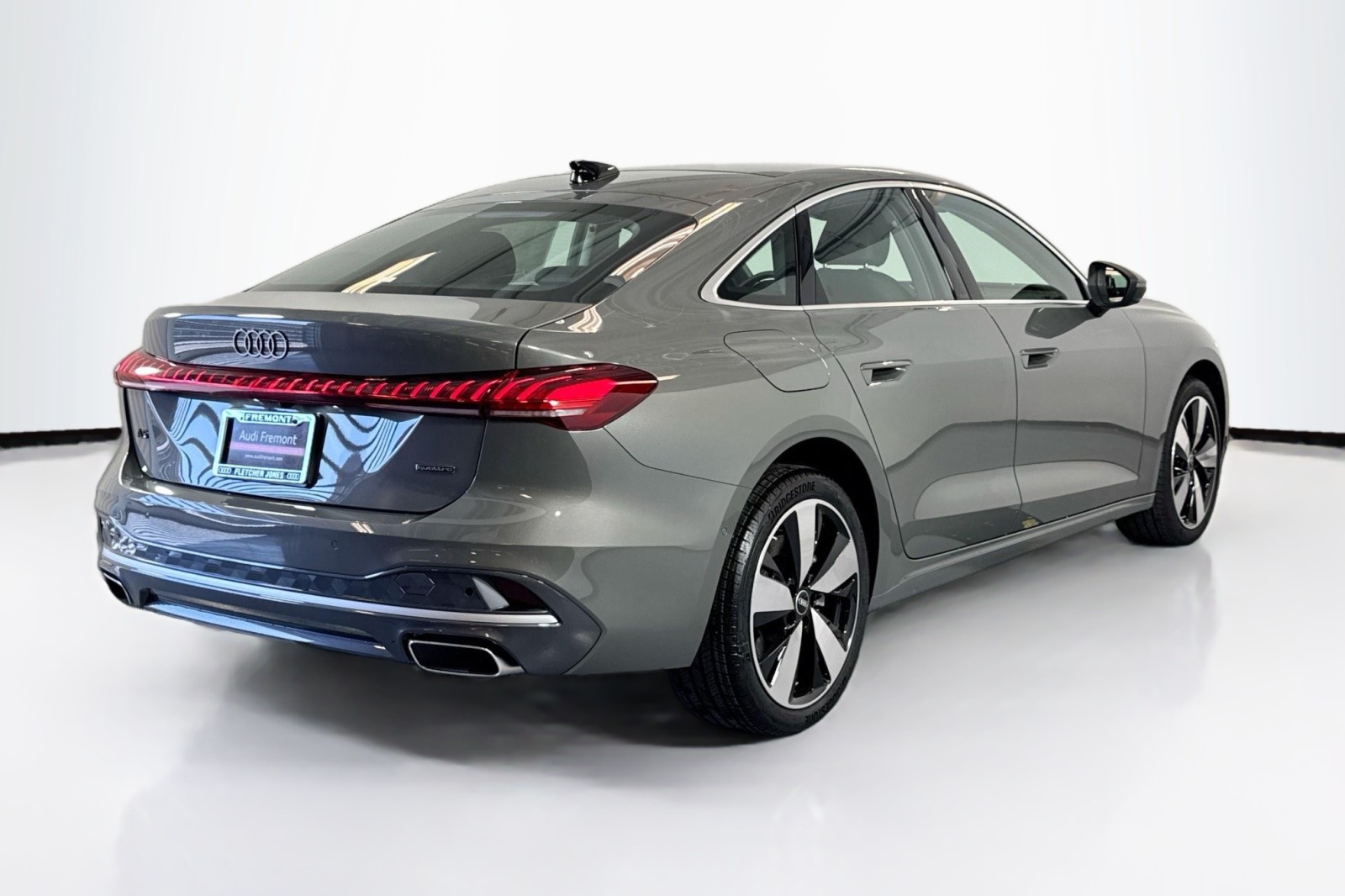 New 2025 Chronos Gray Metallic Audi Premium Plus 2.0 TFSI quattro image 5