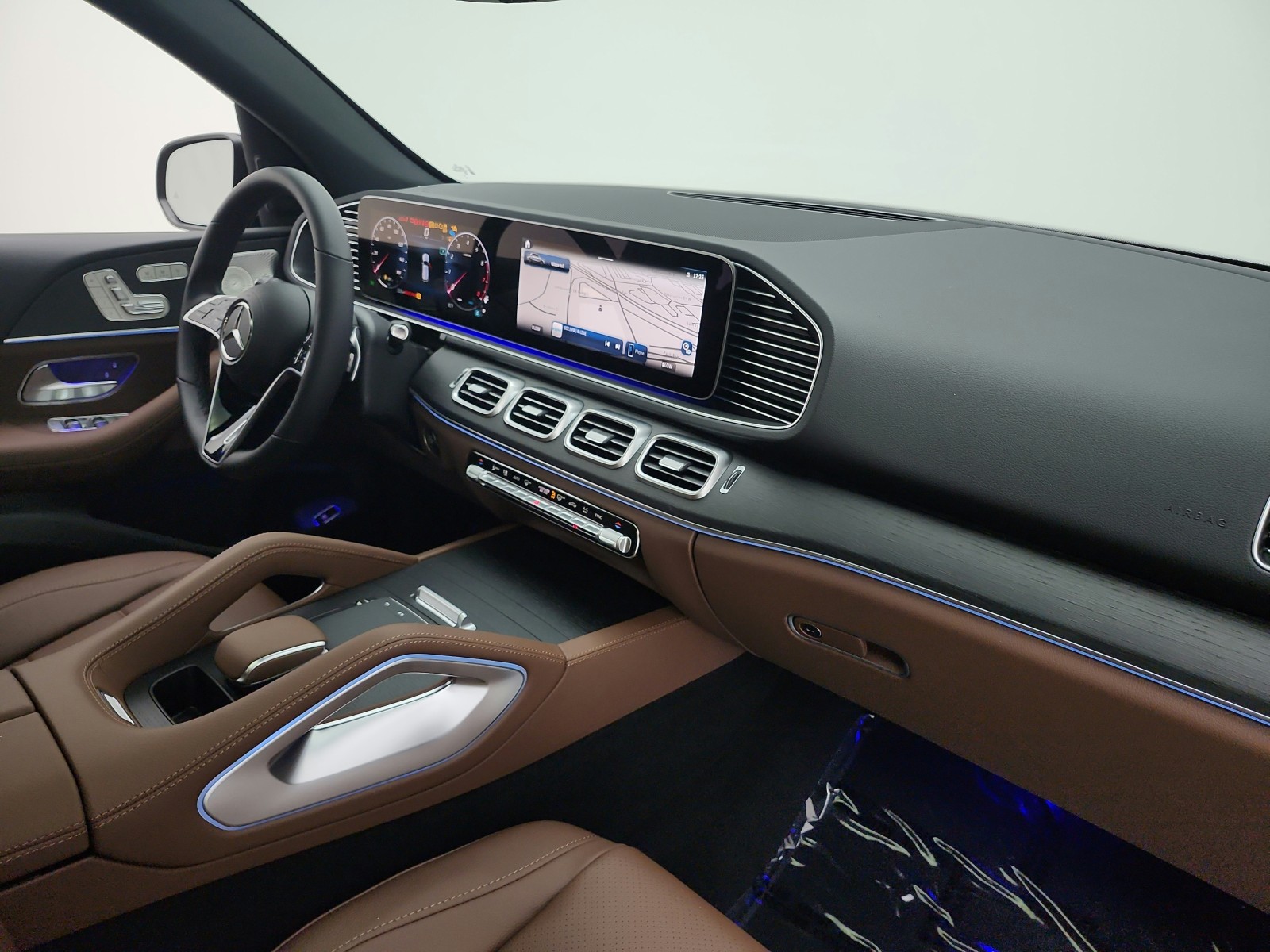 New 2026 Black Mercedes-Benz GLE 450 image 16