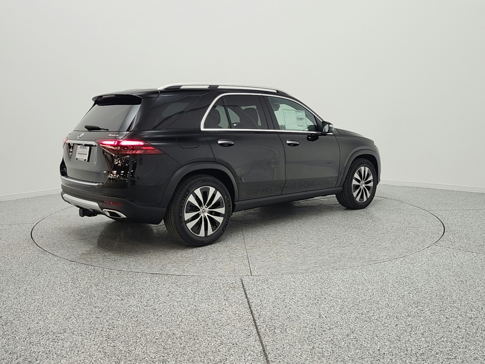 New 2026 Black Mercedes-Benz GLE 350 image 5