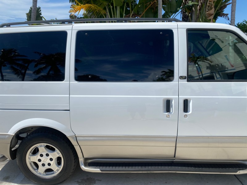 2005 Chevrolet Astro Passenger LT LOW MILES 67,376 1 OWNER in , 
