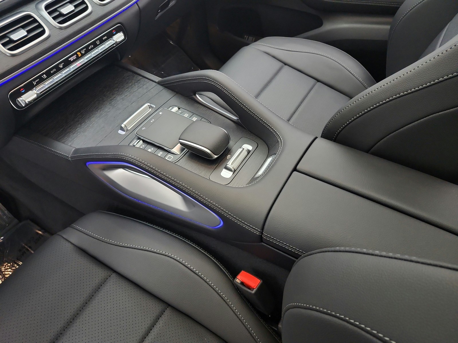 New 2026 Polar White Mercedes-Benz GLS 450 image 10