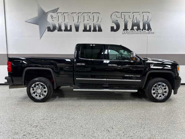 2018 GMC Sierra 2500HD Denali 4WD Duramax in , 