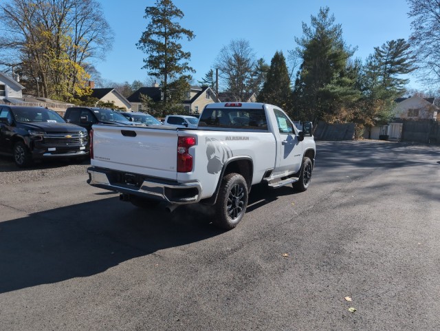 2025 Chevrolet Silverado 2500HD LT 8