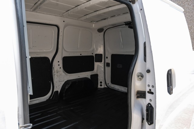 2018 Nissan NV200 Compact Cargo S 48