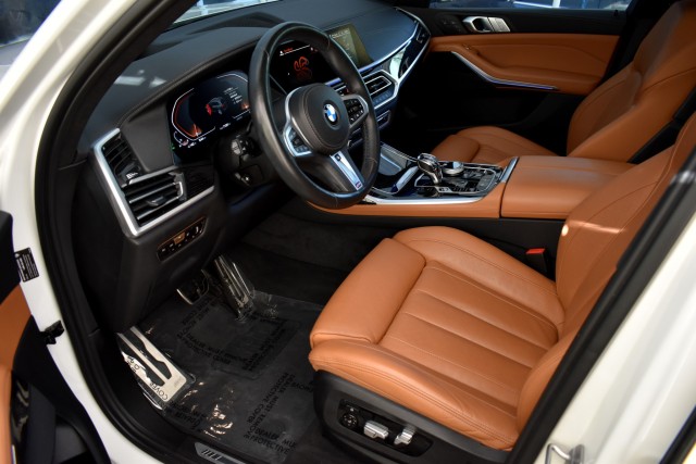 2021 BMW X7 M Sport Executive Pkg. Luxury Seating Pano Moonroo 33