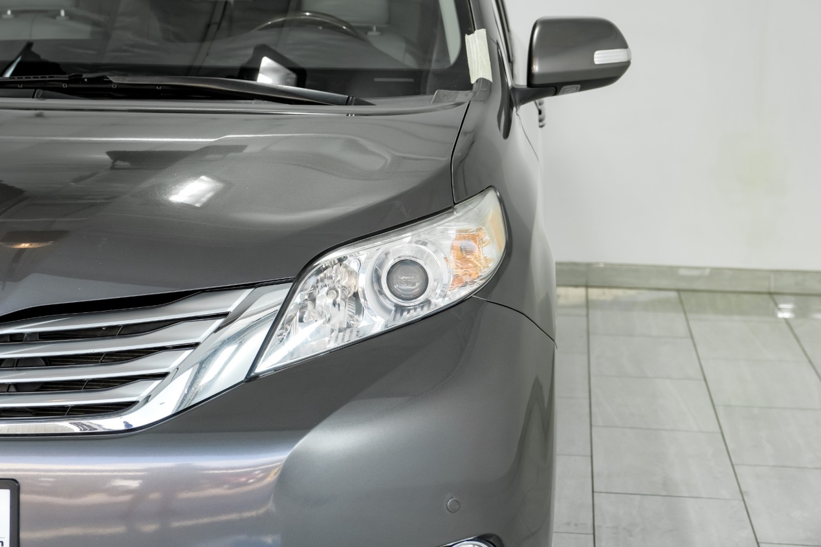 2013 Toyota Sienna LIMITED BLIND SPOT ASSIST NAVIGATION SUNROOF LEATH 37