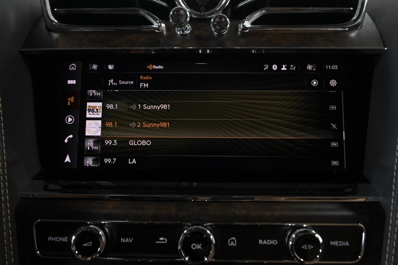 2024 Bentley Bentayga EWB Bentayga EWB Azure ($281,000 MSRP) *1-OWNER* in , 